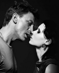 cigarette-daniel-craig-lisbeth-salander-mikael-blomkvist-millenium-Favim.com-457721